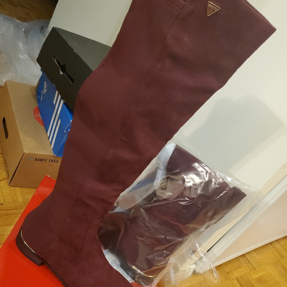Guess boots